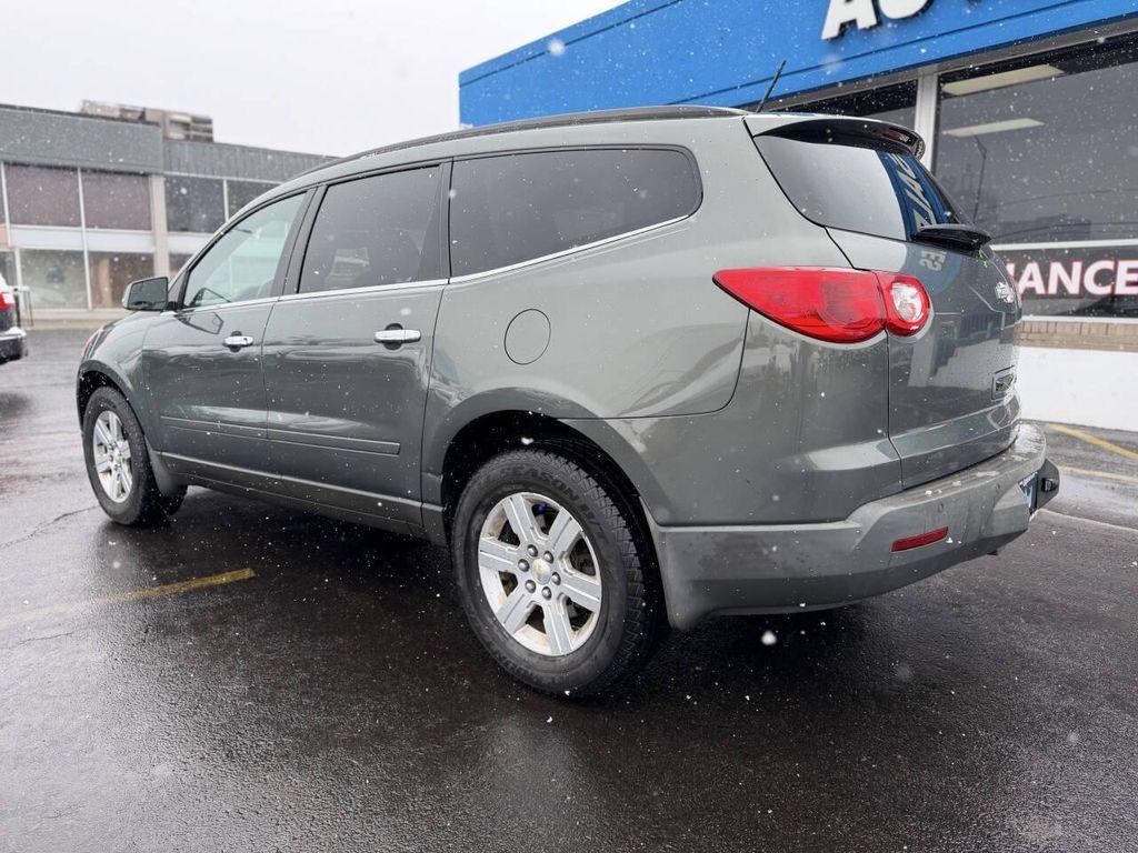 used 2011 Chevrolet Traverse car, priced at $4,950