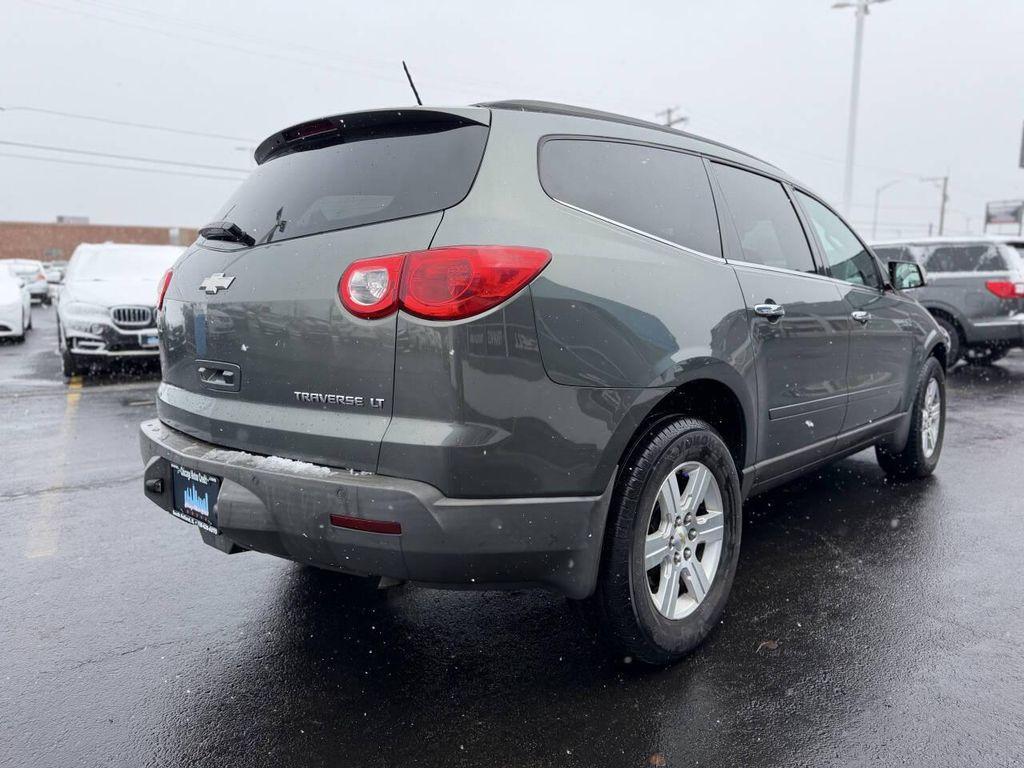 used 2011 Chevrolet Traverse car, priced at $4,950