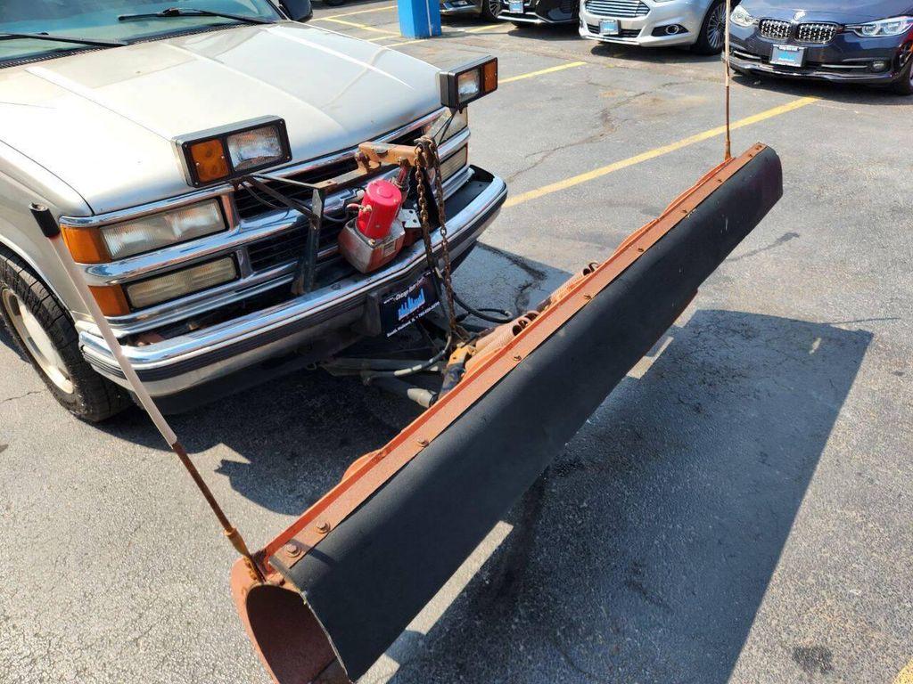 used 1999 Chevrolet Suburban car, priced at $6,950