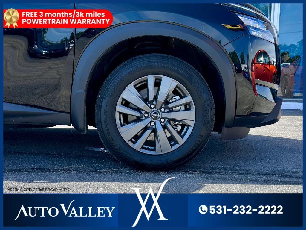used 2024 Nissan Pathfinder car, priced at $26,950
