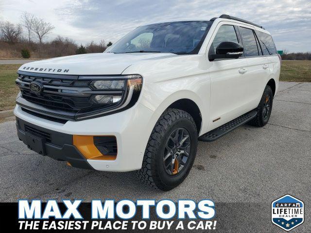 used 2025 Ford Expedition car, priced at $74,994