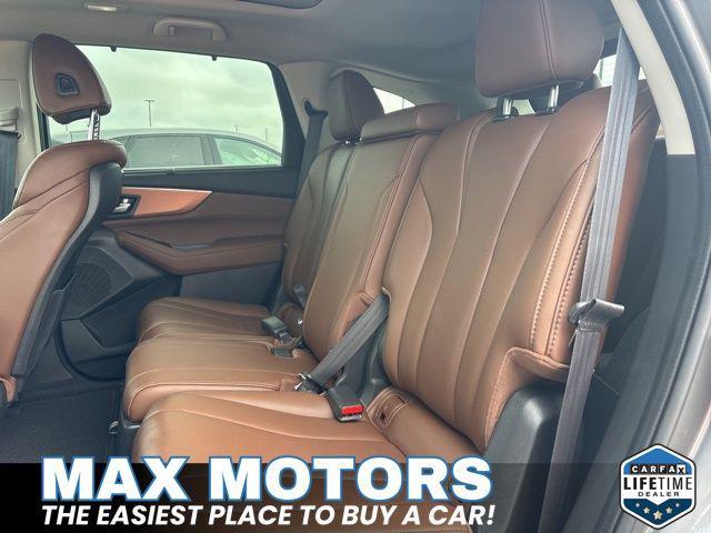 used 2024 Acura MDX car, priced at $42,550