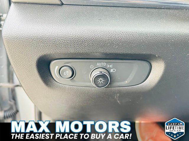 used 2023 Chevrolet Traverse car, priced at $26,254