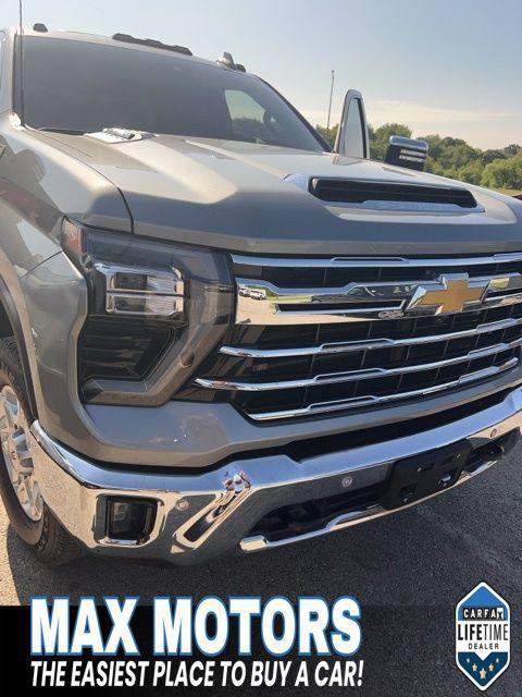 used 2024 Chevrolet Silverado 3500 car, priced at $53,988