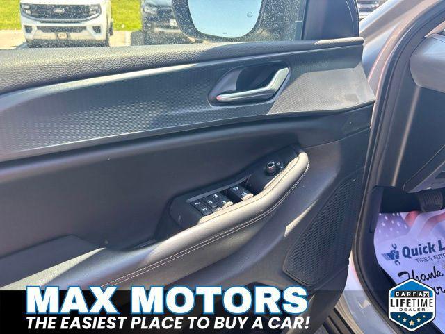used 2023 Jeep Grand Cherokee L car, priced at $27,317