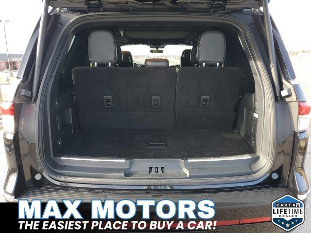 used 2023 Lincoln Navigator car, priced at $59,981