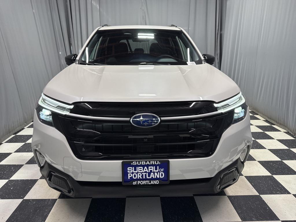 new 2025 Subaru Forester car, priced at $40,209