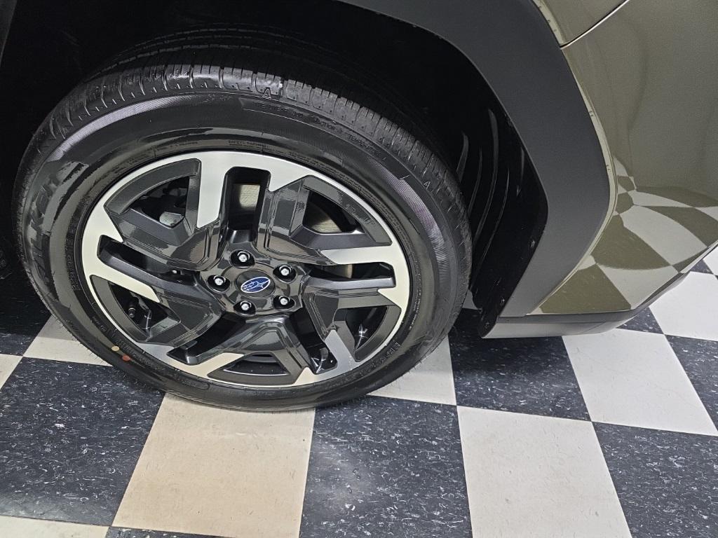 new 2025 Subaru Forester car, priced at $39,615