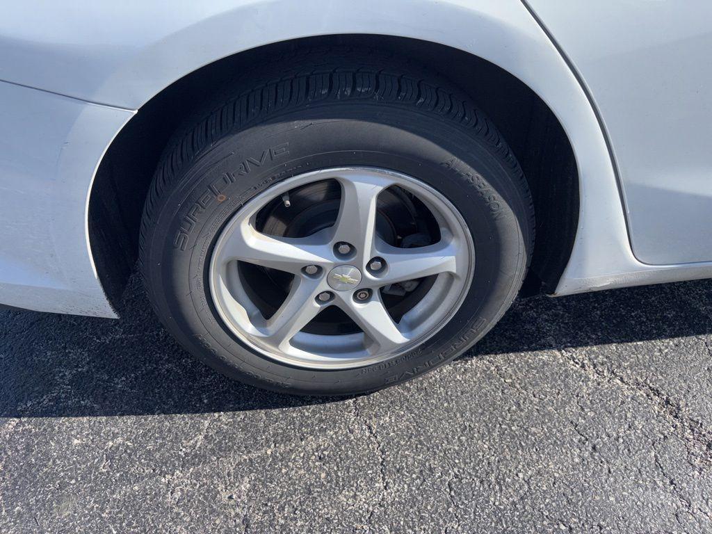 used 2016 Chevrolet Malibu car, priced at $10,368
