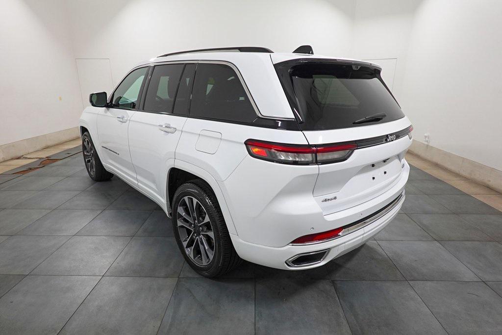 used 2024 Jeep Grand Cherokee car, priced at $40,991