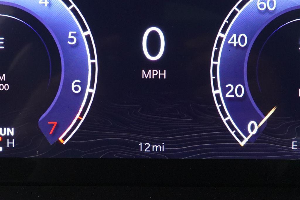 new 2026 Jeep Grand Cherokee car, priced at $39,782