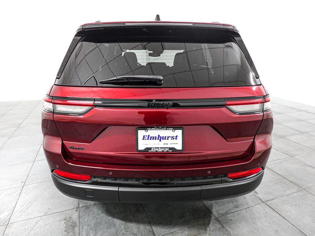 used 2023 Jeep Grand Cherokee car, priced at $27,117
