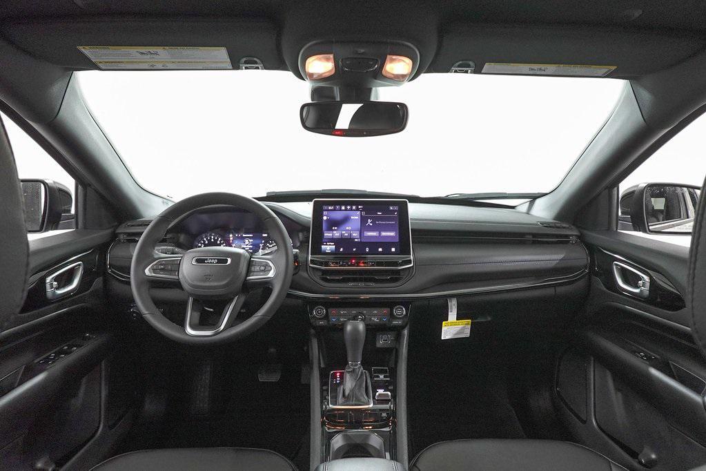 new 2026 Jeep Compass car, priced at $37,475