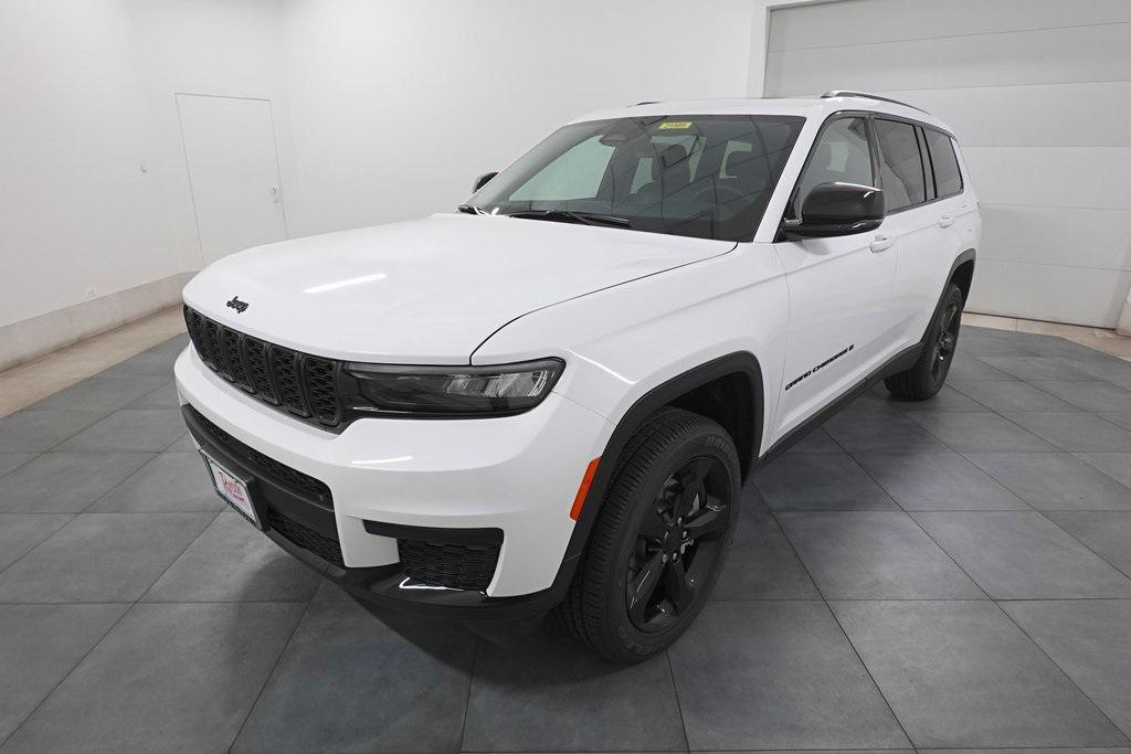new 2025 Jeep Grand Cherokee L car, priced at $50,530