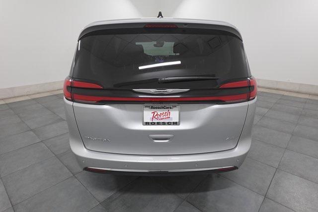 used 2024 Chrysler Pacifica car, priced at $36,304