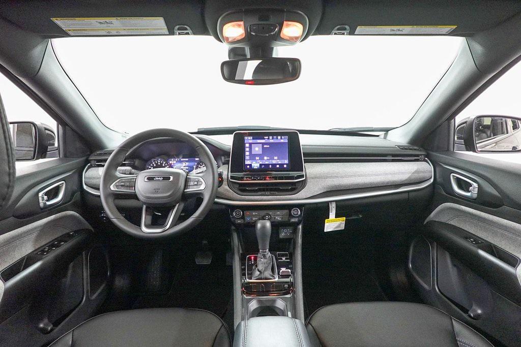 new 2026 Jeep Compass car, priced at $31,585