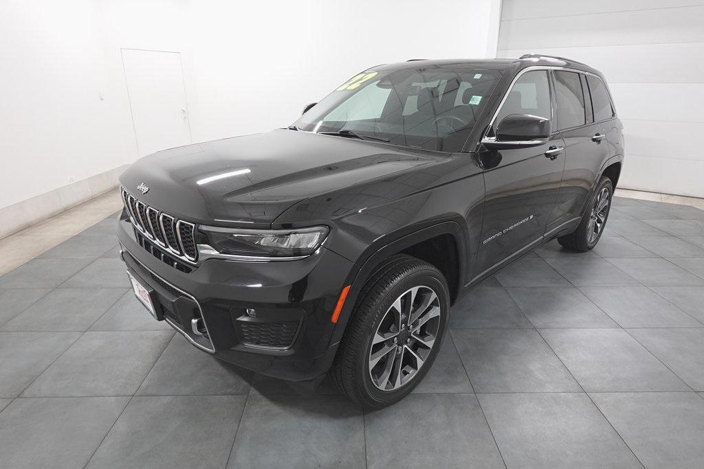 used 2022 Jeep Grand Cherokee car, priced at $35,011