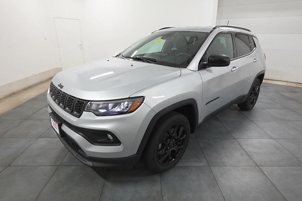 new 2026 Jeep Compass car, priced at $33,325