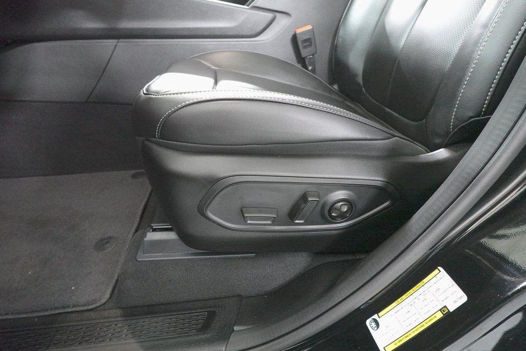 new 2025 Jeep Grand Cherokee L car, priced at $49,674