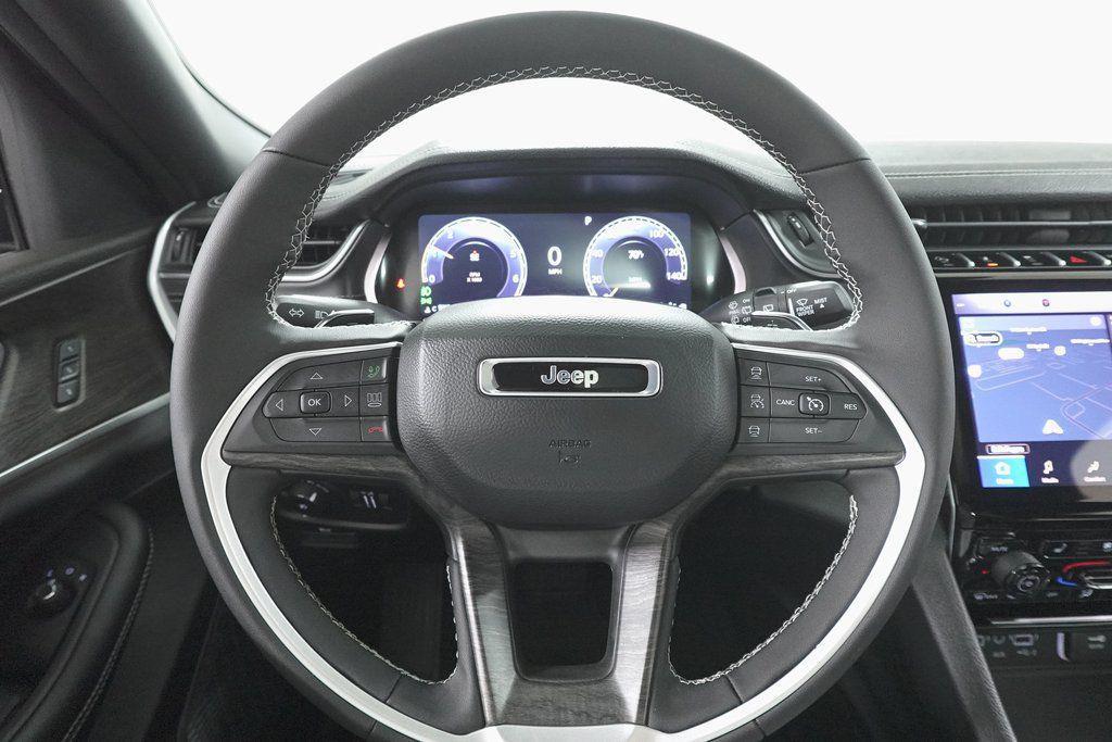 new 2025 Jeep Grand Cherokee L car, priced at $49,674