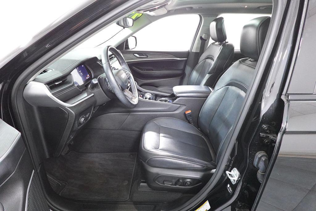 used 2022 Jeep Grand Cherokee L car, priced at $27,692