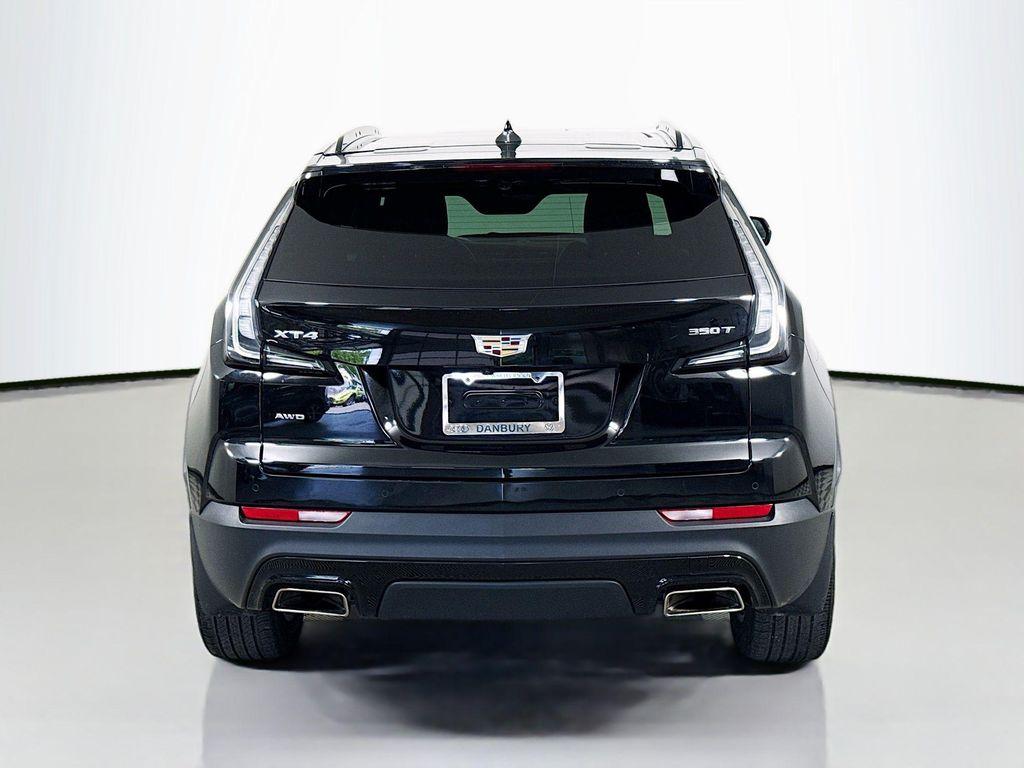 used 2021 Cadillac XT4 car, priced at $24,836