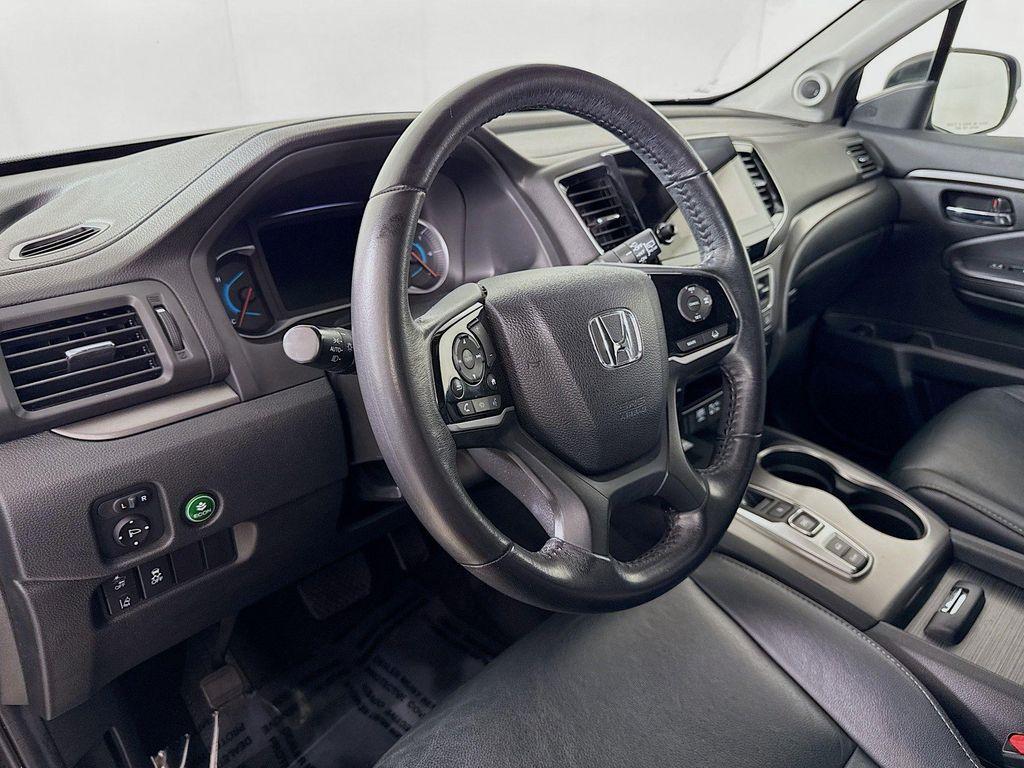 used 2021 Honda Pilot car, priced at $23,977