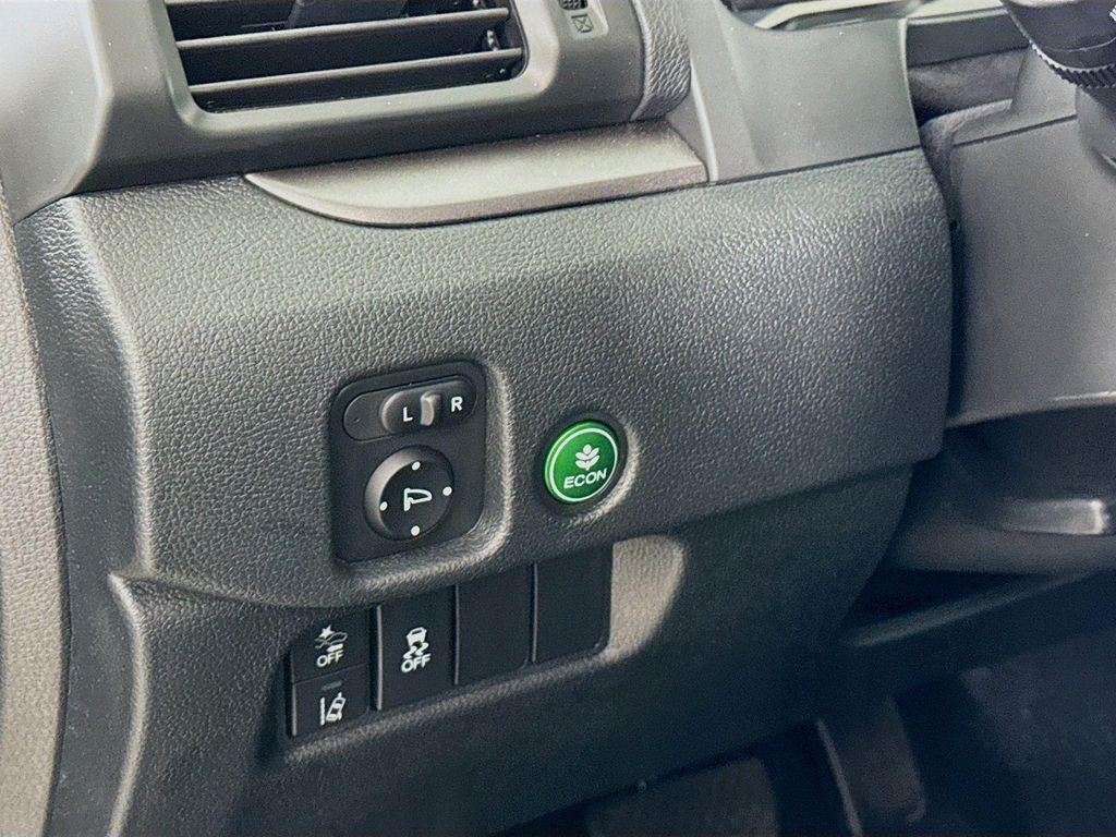 used 2021 Honda Pilot car, priced at $23,977