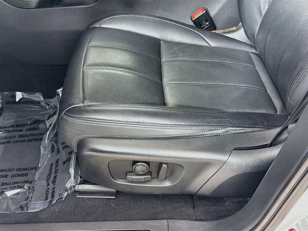 used 2020 Land Rover Range Rover Evoque car, priced at $21,826