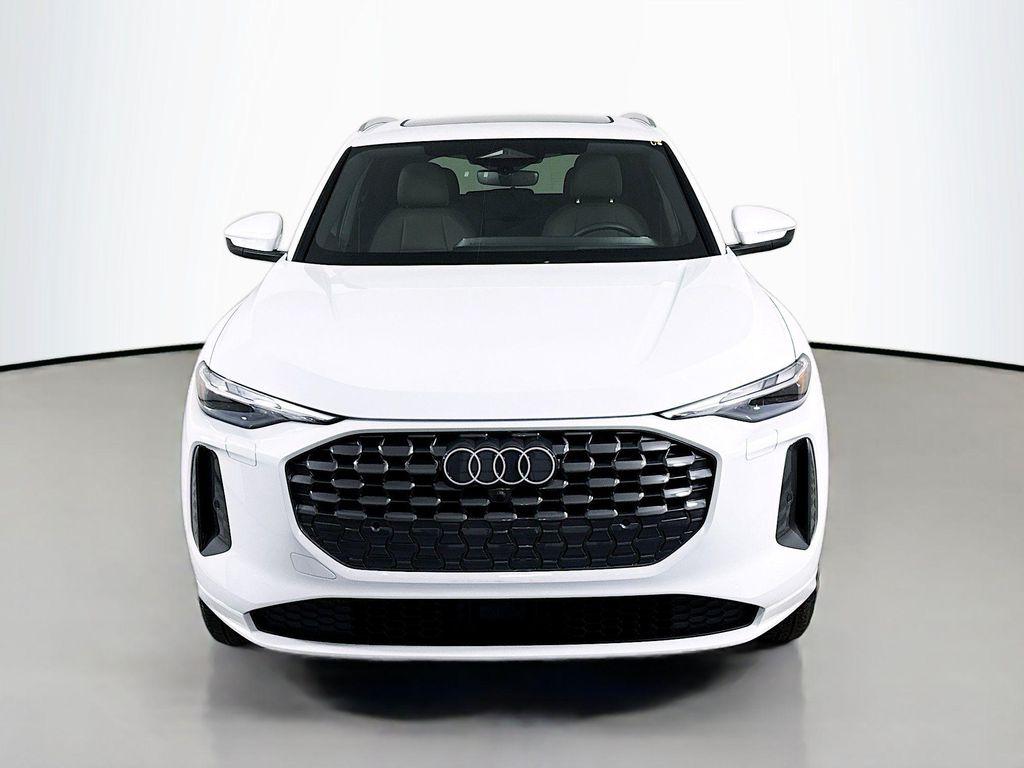 used 2025 Audi Q5 car, priced at $45,987