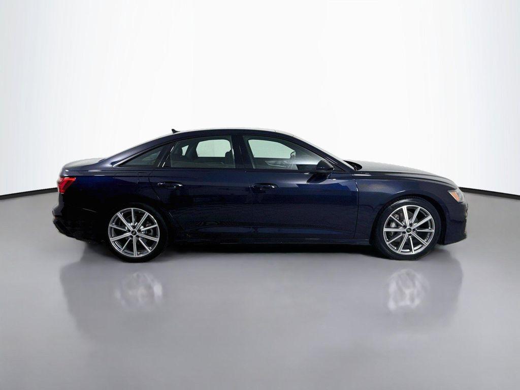 Audi A6 view 8