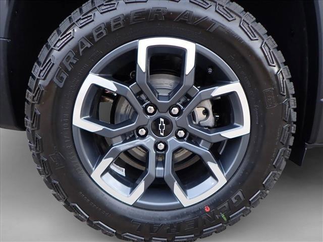 new 2026 Chevrolet Equinox car, priced at $35,999