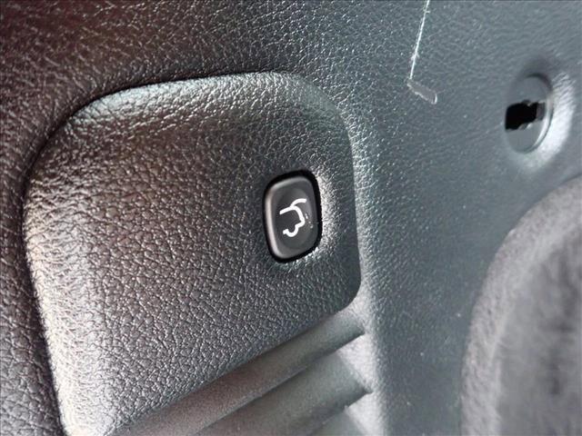 used 2017 Jeep Grand Cherokee car, priced at $17,300