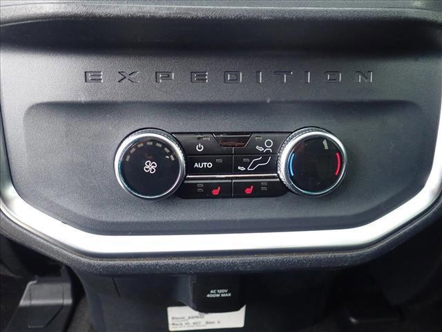 used 2025 Ford Expedition car, priced at $69,031