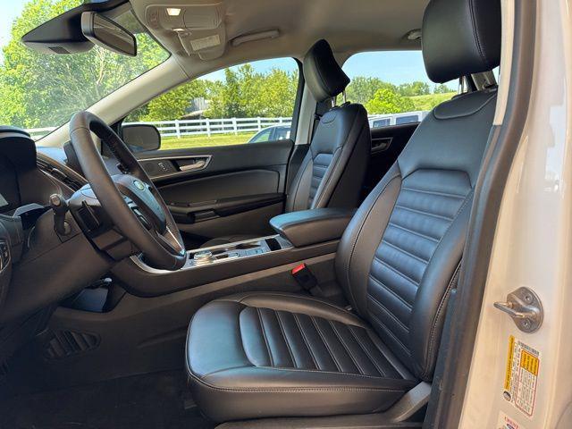 used 2024 Ford Edge car, priced at $29,790