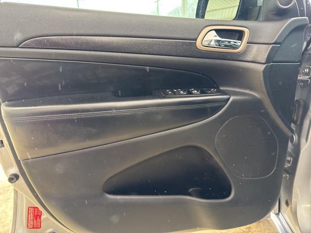 used 2015 Jeep Grand Cherokee car, priced at $10,780