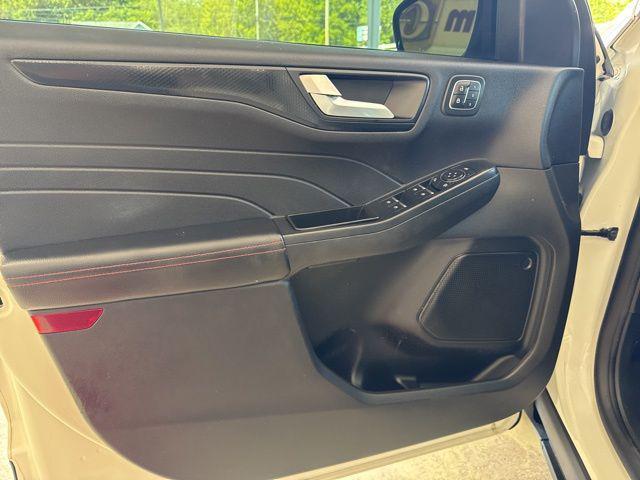 used 2022 Ford Escape car, priced at $22,325