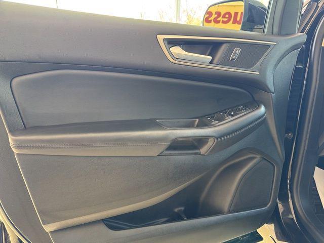 used 2024 Ford Edge car, priced at $29,699