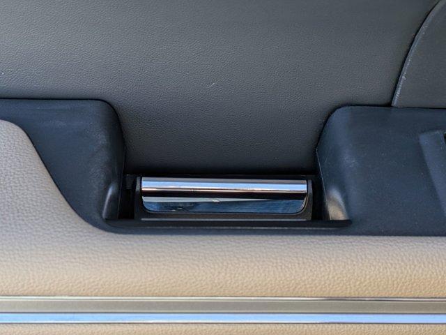 used 2023 Ford Expedition car, priced at $43,897