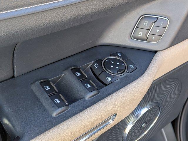 used 2023 Ford Expedition car, priced at $43,897