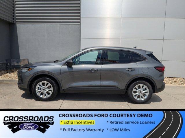 new 2025 Ford Escape car, priced at $21,990