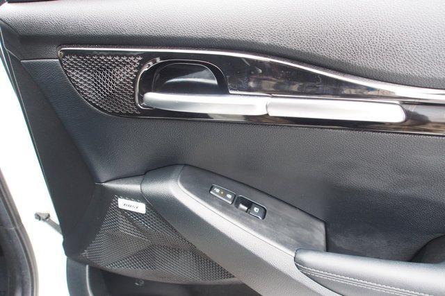 used 2025 Kia Seltos car, priced at $27,196