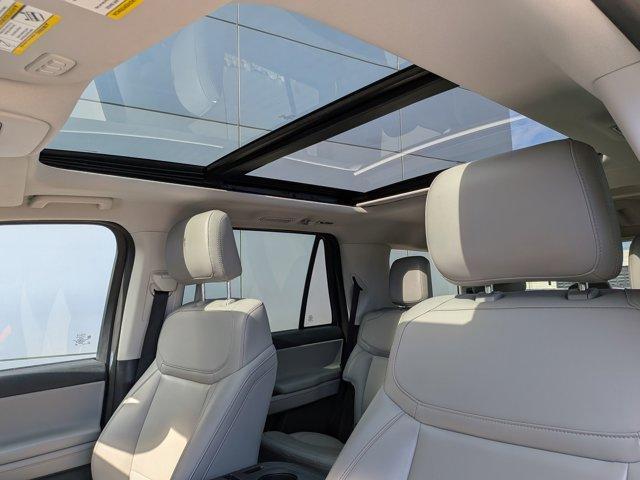 used 2025 Ford Expedition car, priced at $57,897