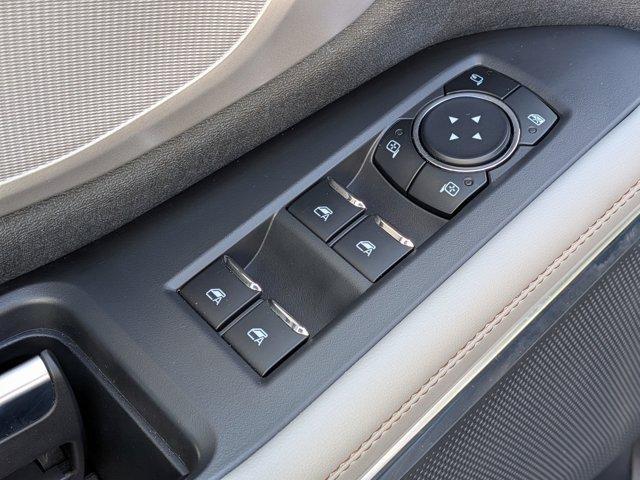 used 2025 Ford Expedition car, priced at $57,897