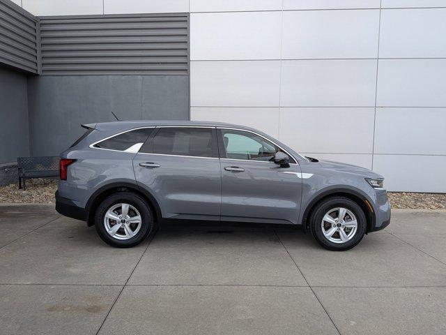 used 2022 Kia Sorento car, priced at $23,287