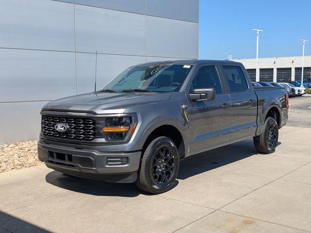 new 2025 Ford F-150 car, priced at $39,045