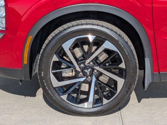 used 2024 Mitsubishi Outlander car, priced at $25,387