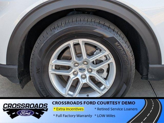 new 2025 Ford Explorer car, priced at $31,335