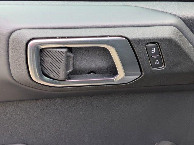 new 2025 Ford Bronco car, priced at $47,195