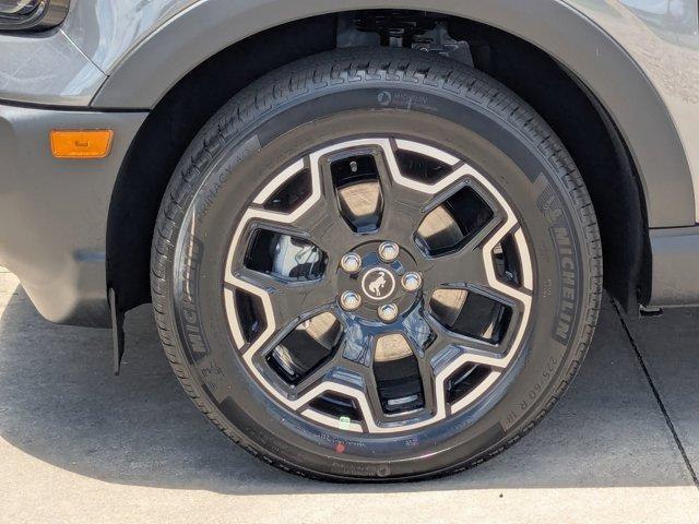 new 2025 Ford Bronco Sport car, priced at $31,275